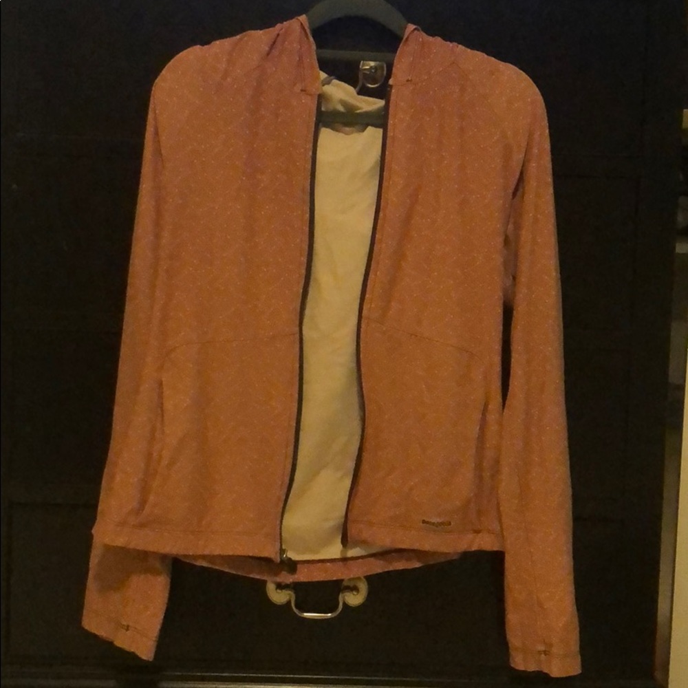 Lightweight Patagonia hoodie